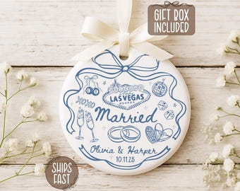 Married in Las Vegas Ornament Keepsake, Personalized Las Vegas Wedding Ornament, Custom Wedding Keepsake, Christmas Gift For Newlyweds