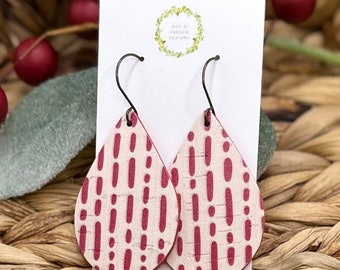 Teardrop cork earrings, holiday earrings, red earrings, boho earrings, lightweight earrings, gift for friends, gift for her, cork earrings