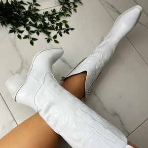 Botas vaqueras blancas estilo western