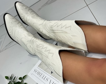 Cowboy western cream boots