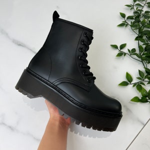 Size 13 platform clearance boots