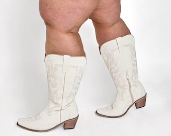 Wide fit Plus size Cowboy western cream boots
