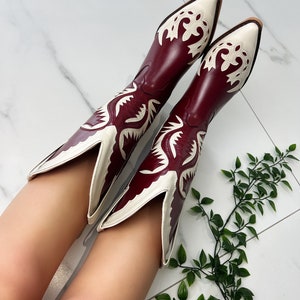 Cowboy western boots Burgundy Red & Cream