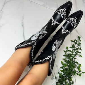 Cowboy western Halloween goth punk black boots