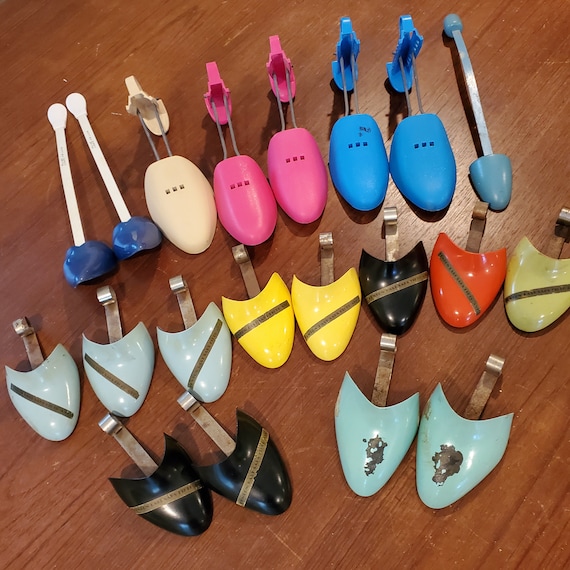 Lot of Vintage 50's & 60's Shoe Inserts Rare Saks… - image 1