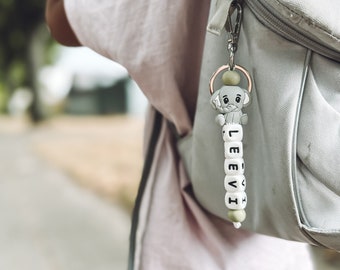 Schlüsselanhänger Elefant, personalisiert mit Namen, Einschulung Geschenk, Kindergartenkind, perfekt für Schulranzen o. Kindergartenrucksack