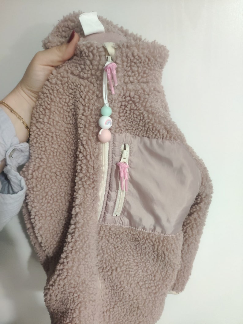 Zipper Anhänger Regenbogen, Montessori Reißverschluss Anhänger für Kinderjacke, Kinderrucksack oder Mäppchen, cooles Mitbringsel für Kinder Bild 6