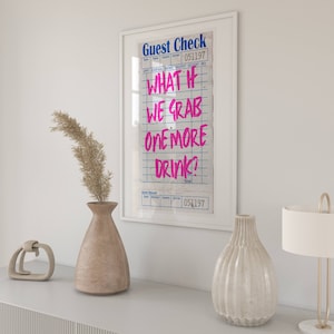 DESCARGA DIGITAL Impresión artística "Check Guest" ¿Qué tal si nos tomamos una copa más? Arte moderno, decoración de pared universitaria, decoración de pared con frase, impresión retro moderna.