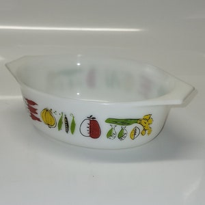 Retro Jaj Pyrex 1960s Harvest Vegetable Pattern Oval Casserole Dish Base