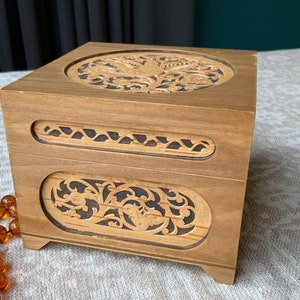 Vintage Carved Wooden Box, Vintage Jewelry Box, Vintage Trinket Box, Unique Wooden Box, wood trinket box jewelry storage box