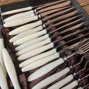 24x Antique Cutlery Set, Faux bone Bakelite Cutlery Flatware, 12 Knives & 12 Forks,Vintage Ivory Tone,Faux Bone Handles,Soviet era 1960s