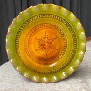 Wall Ceramic  Plate Latvian, Ethnic Pattern, Handmade, Latvian Traditional Ceramics,  Plate with Color Glaze, Latvia  (P K 10 )