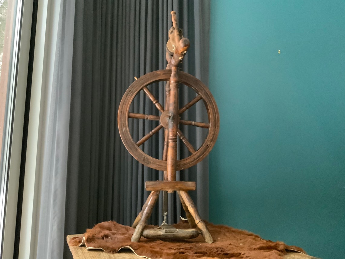 Antique Wooden Spinning Wheel Country Folk Primitive Old Etsy