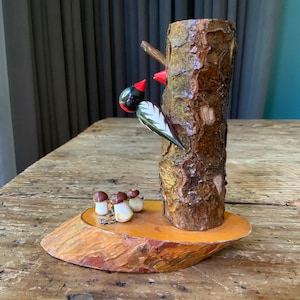 Vintage Handmade Wooden Woodpecker Decor: Rustic Forest Scenery