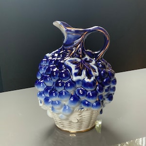 Lomonosov Imperial Porcelain Decanter: Wine Grapes Basket, Yakovleva (1960-1980)