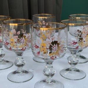 Kieliszki do likieru Vintage Floral – kieliszki ze złotym rantem, zestaw 6 sztuk