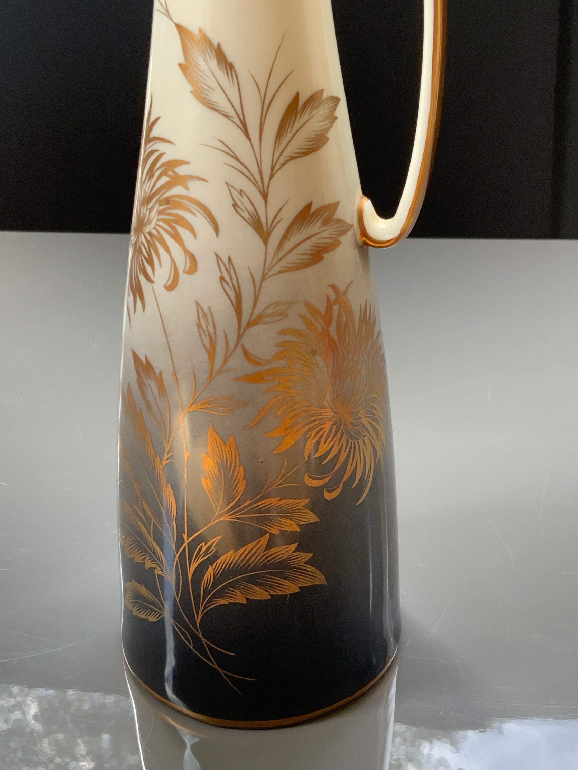 KPM Bavaria Vase: Mid-century Ivory & Gold Porcelain, Hand-painted
