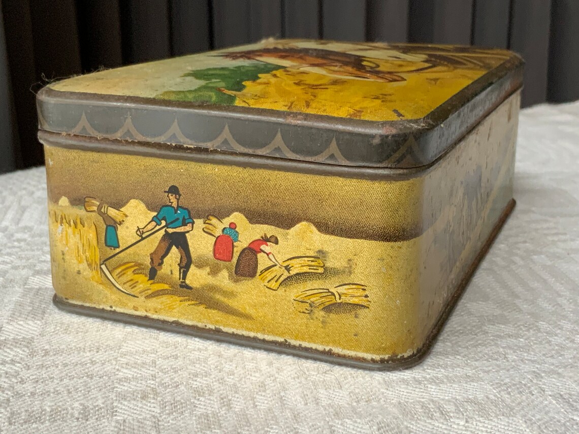 Vintage Metal Box With Lid Illustrated With Llatvia Motif Etsy