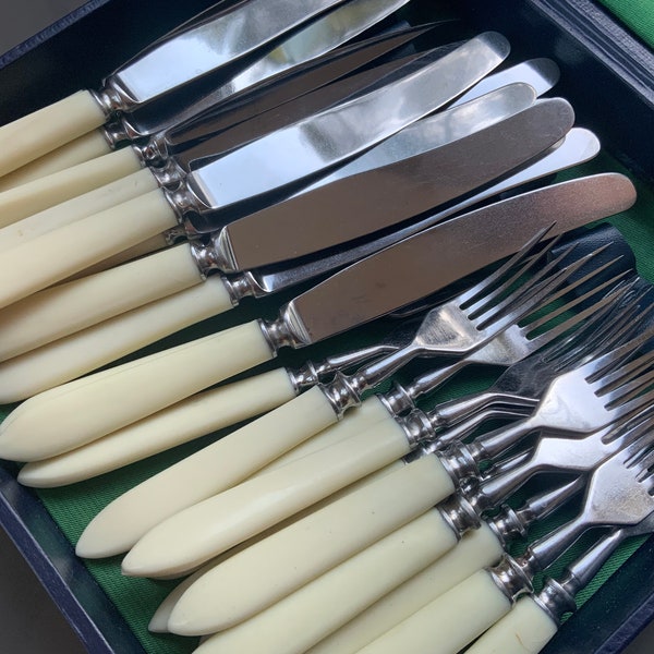 24x Antique Cutlery Set, Fauxbone/Bakelite Cutlery Flatware, 12 Knives & 12 Forks,Vintage Ivory Tone,Faux Bone Handles,Soviet era 1960s (390