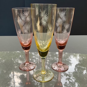 Yellow-Pink glasses, Eched ornament, floral ornament, Snowflakes, Champagne glass