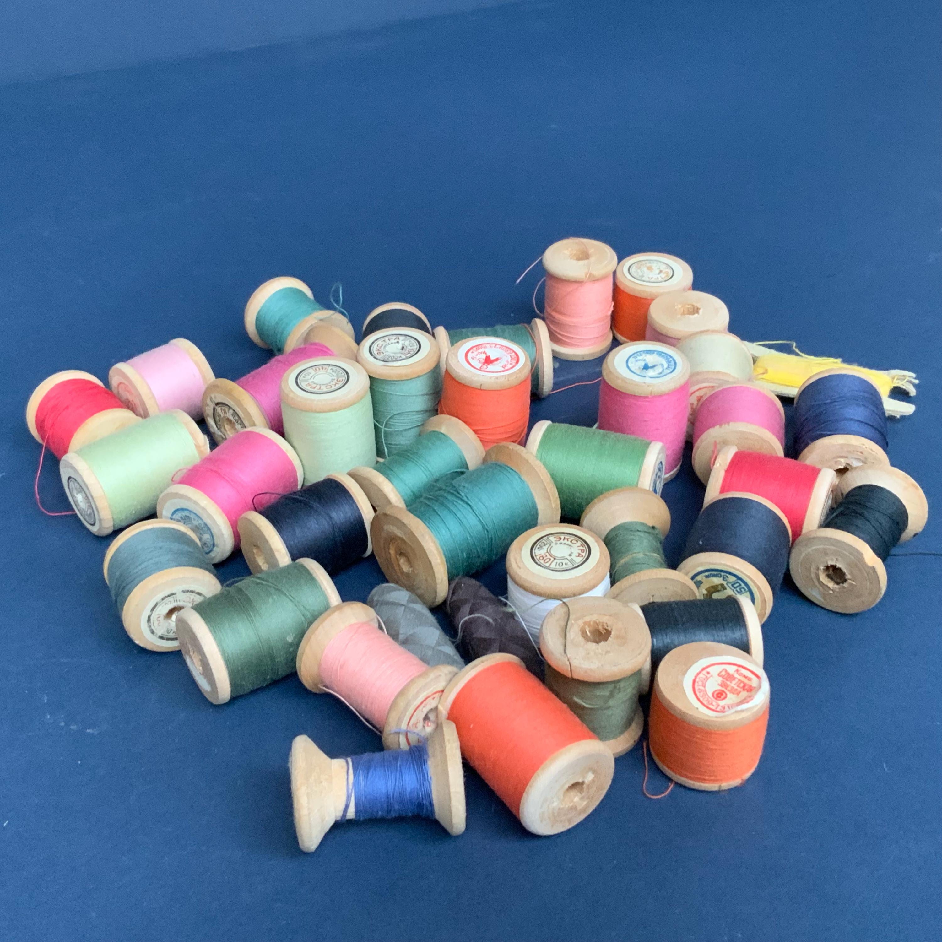 ヴィンテージ木製糸巻き：綿製縫い糸ロット、各種色（# 444 ） - Etsy 日本