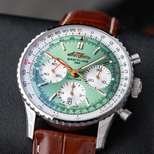 Breitling Navitimer Steel Green Dial 41mm