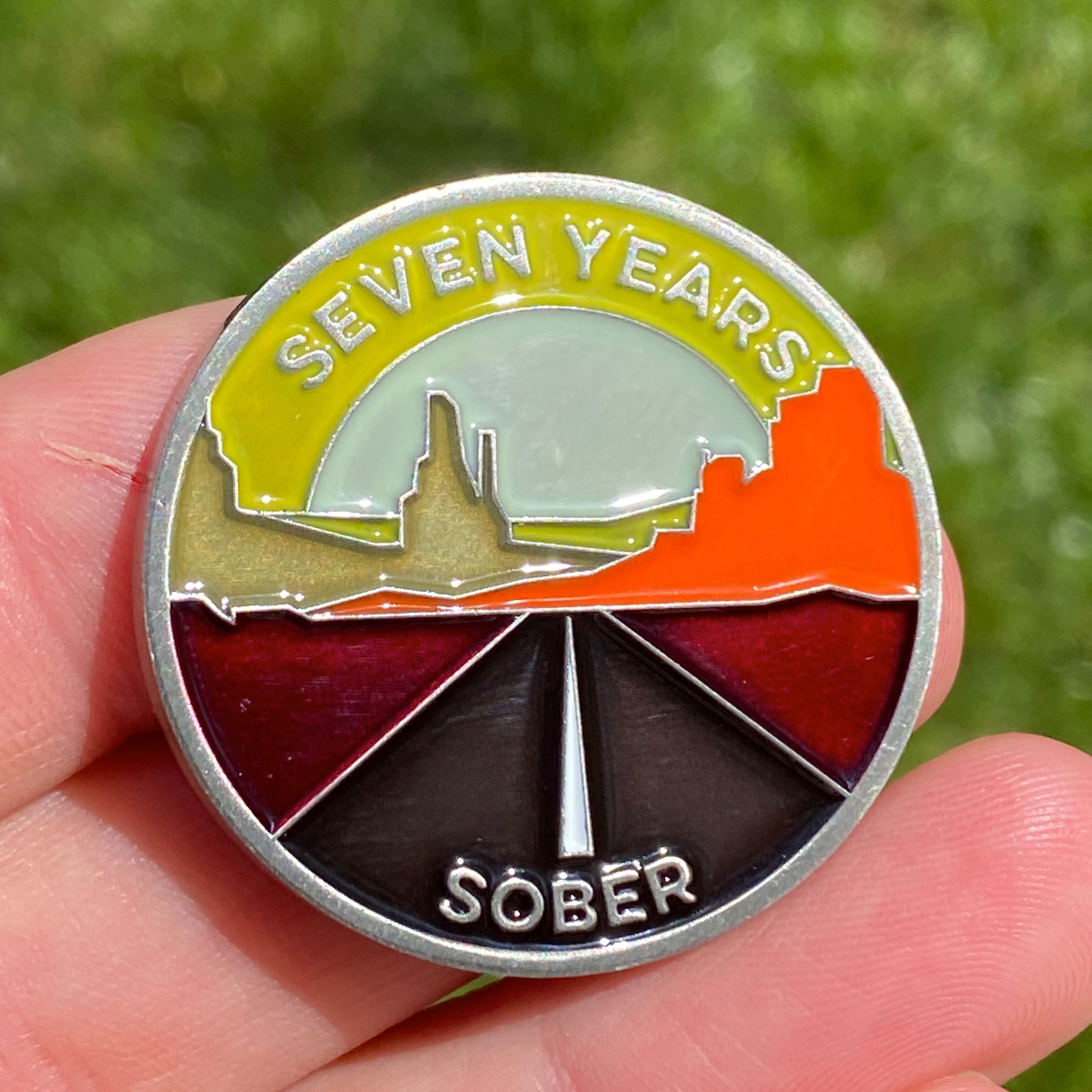 Moneda de sobriedad de siete años sobrio