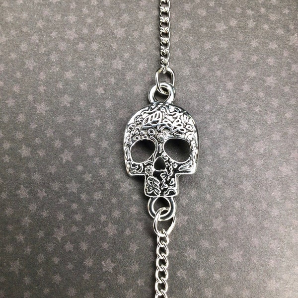 Floral Skull Bracelet - Silver Flower Skull Charm w/ Adjustable Chain