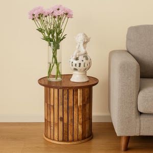 Handcrafted solid wood side table – Rustic & modern design – Perfect as a coffee table, bedside table or decorative table