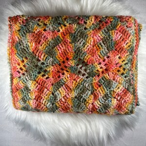 Wave Wrap - Crochet Pattern