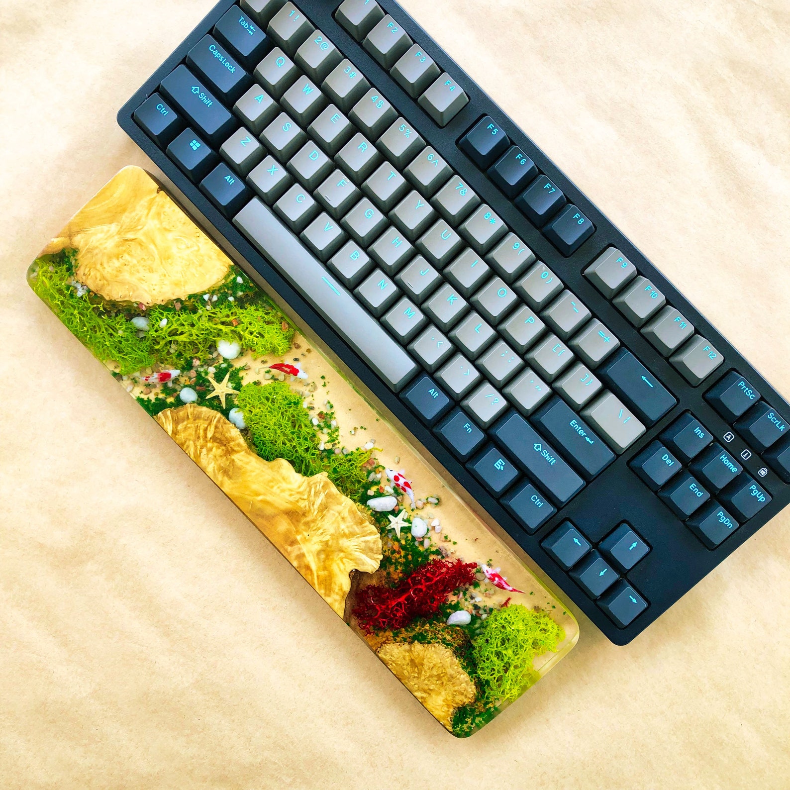 Koi Fish Resin Wrist Rest,koi Fish Aquarium Wrist Rest,miniature River