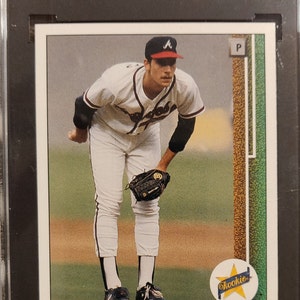 1989 Upper Deck #17 John Smoltz SGC 9