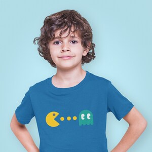 PACMAN themed kids t-shirt, 100 days of school shirt, Arcade game shirt, Retro gamer tshirt, Kids Pac man tee, Gamer t-shirt for boy, Auntie