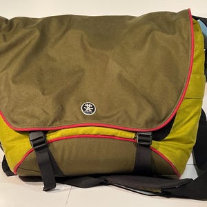 Crumpler Wack-o-phone Very-busy-man Notebook/laptop Carrying