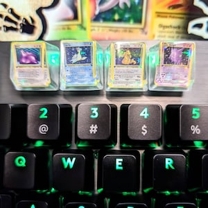 Miniatuur Holo Pokemon-kaartsleutelkappen - Fossil Set