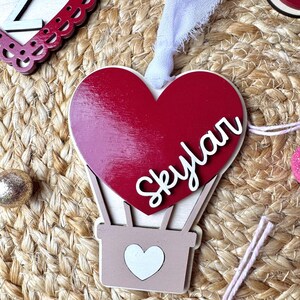 Personalized Valentines Day Ornament, Valentine Gift Bag Tag, Heart Name Tag, Retro Valentine Bag Tag, Gift for Kids