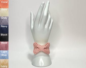 Bow Bracelet with Claw Clasp Chain, Handmade Crocheted Jewelry & Accessories