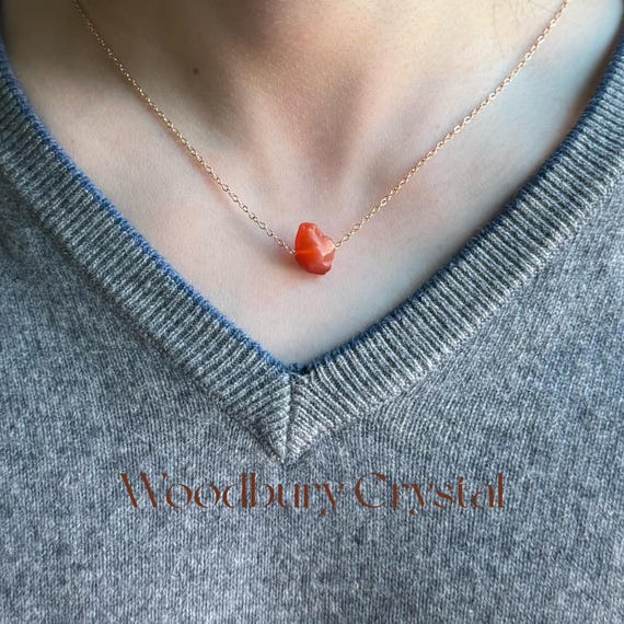 Collana con ciondolo a forma di cuore in corniola rossa - Gioielli