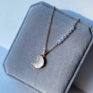High quality Rainbow moonstone necklace|Moon pendant necklace|Natural Mother of Pearl necklace| 14k gold necklace| White Gold necklace