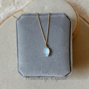 Rainbow Moonstone Necklace| Dainty Moonstone Leaf Necklace| Real Moonstone| Handmade Necklace| Silver necklace |14k gold filled necklace