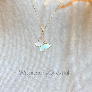 Dainty Butterfly Necklace |Mother of Pearl Necklace| Pendant Necklace |Solid Gold |Rose Gold |Sterling Silver|Gold Filled Chain