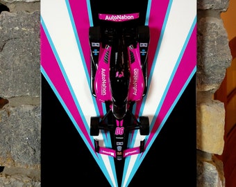 Miniatura de carro Helio Castroneves, vencedor das 500 Milhas de Indianápolis de 2021, pintada à mão e para pendurar na parede.