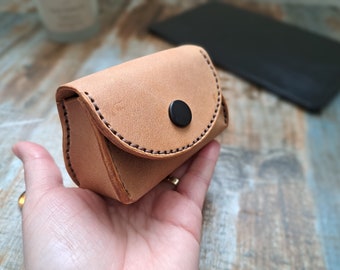 Handmade Leather Coin Purse Wallet, Minimalist Coin Wallet, Small Coin Purse, Leather Coin Pouch, Leather change Purse, Brown Leather purse