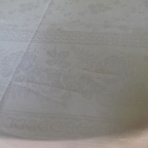 Tablecloth 100x175 fine damask fine table cloth or blouse fabric Vintage image 5