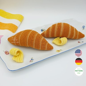 Croissants in 2 Versions incl. Butter Piece | Crochet Pattern for Play Kitchen & Pretend Shop – PDF in English and German
