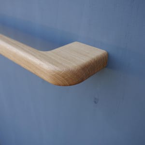 Towel holder &quot;Steve&quot; made of oak wood in various dimensions