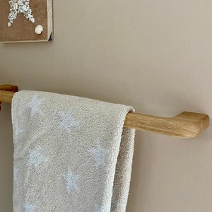 Towel holder oak "The Rail" in various dimensions