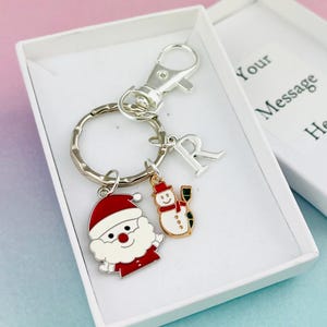Portachiavi personalizzato di Babbo Natale e pupazzo di neve con ciondolo iniziale e chiusura per borsa, portachiavi di Babbo Natale, portachiavi con pupazzo di neve, ciondolo natalizio per borsa