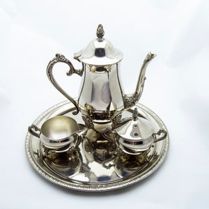 Vintage kaffeservis i försilvrad, kaffekanna, sockerskål