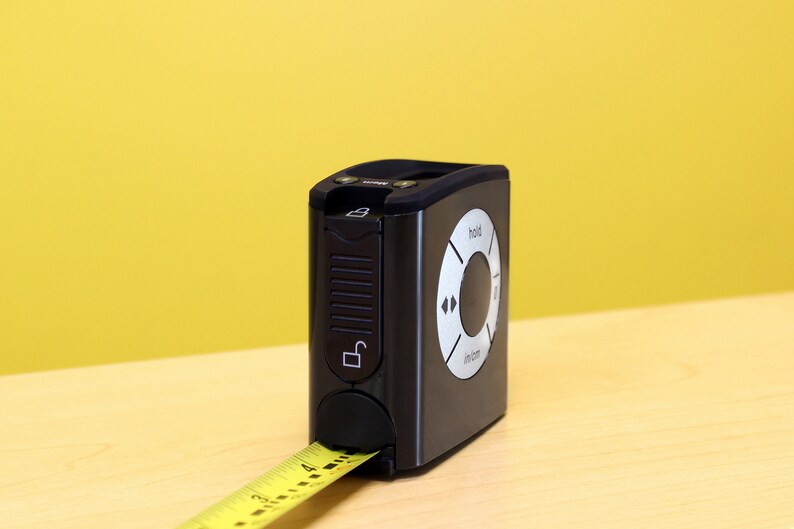 K Digital Tape Measure, Display Reads Accurate Distance, English and